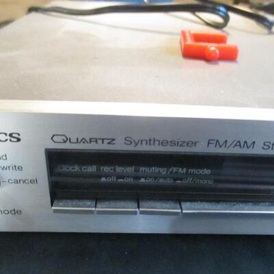 Technics Synthesizer  
