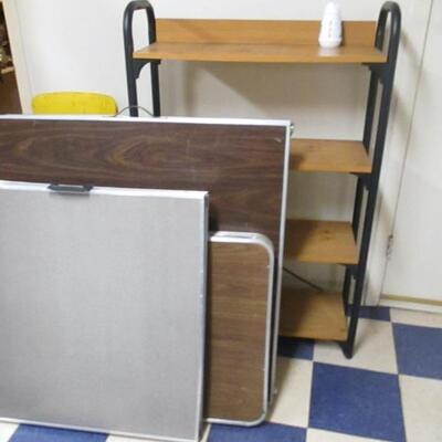 Folding Tables 