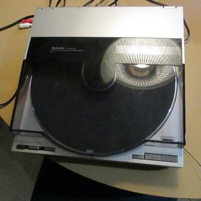 Technics Turntable SL-7 