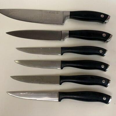 https://www.ebay.com/itm/115150896382	LV1002 SET OF 6 HENCKEL KITCHEN KNIVES 		Offer	$59.99 
