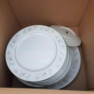 https://www.ebay.com/itm/115163819003	SB3004 ASSORTED BOX LOT , PLATES, BOWLS ETC		Offer	 $24.99 
