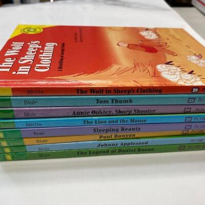 https://www.ebay.com/itm/115135825677	"HS8045 8 Read-It! Readers Picture Window Children's Books Reinforced Library Binding
The...