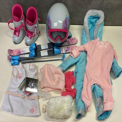 https://www.ebay.com/itm/115203172250	HS1027 AMERICAN GIRL DOLL SKI GEAR PLUS MORE WINTER ACCESSORIES		BIN	 $99.99 
