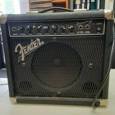https://www.ebay.com/itm/124929641362	SC3002 USED VINTAGE FENDER FRONTMAN REVERB AMP.		Offer	 $99.99 
