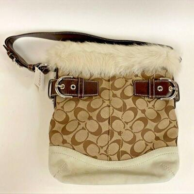 https://www.ebay.com/itm/115150567560	TU1029 COACH PURSE SMALL SHOULDER BAG WITH FUR TRIM NEW WITH TAG		BIN	$99.99 
