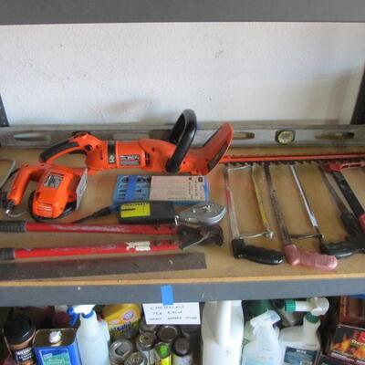 NICE SELECTION OF HAND TOOLS, GARDEN TOOLS & POWER TOOLS & MORE!