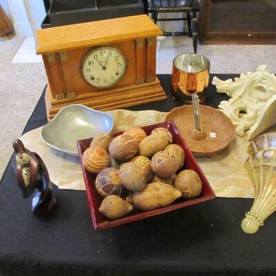 ANTIQUE INGRAM / HOWARD MANTLE CLOCK