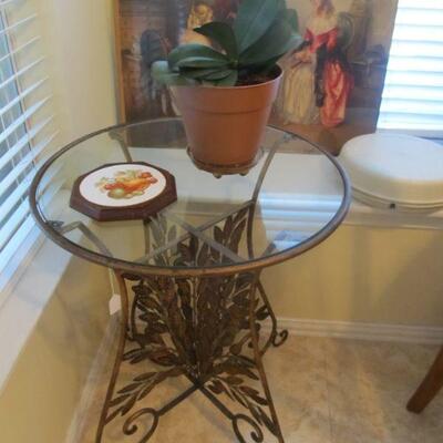 GLASS-TOP WROUGHT-IRON DECORATIVE SIDE TABLE