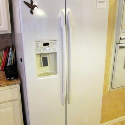 NICE GE PROFILE FRIDGE