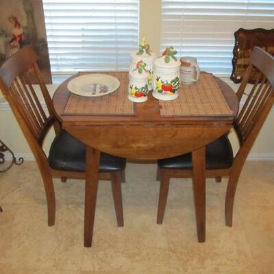 CUTE WOODEN DROP-LEAF KITCHEN TABLE W/ 2 CHAIRS