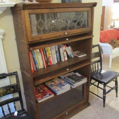 VINTAGE BARRISTERS BOOKCASE W/ GLASS DOORS & LEADED GLASS DOOR