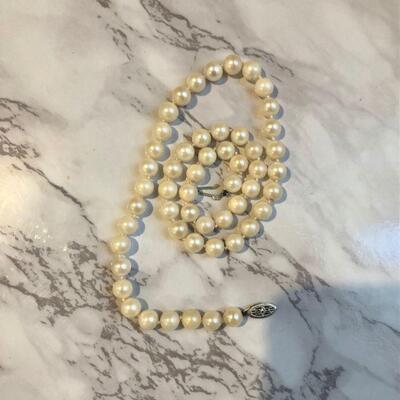 creamy pearls with 14kt clasp