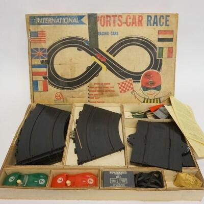 1019	MARX SLOTCAR SET RACE SET IN BOX
