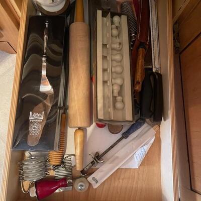 Kitchen utensils 
