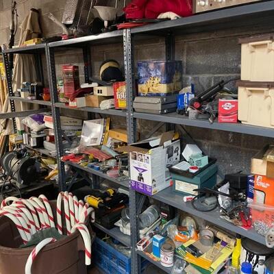 Tons of misc picker garage items