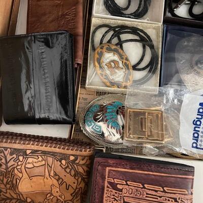Unique leather wallets 