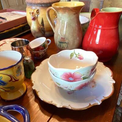 Various Hostess Items
