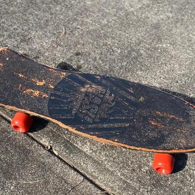 skateboard
