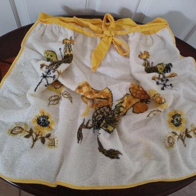 Vintage rooster apron