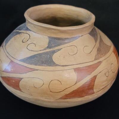 Southwestern Handmade Pottery Vase, unsigned