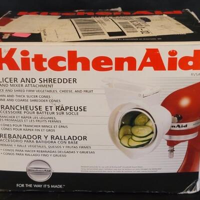 Kitchen Aid Slicer/Shreddar Attachment in Box