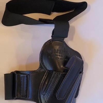 Beretta Leather Thigh Holster, Made in Italy