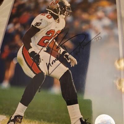 Signed Rondee Barber card