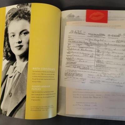 Marilyn Monroe Treasures Book by Jenna Glatzer
Very unique book with pull-out reproduction memorabilia including Birth Certificate,...