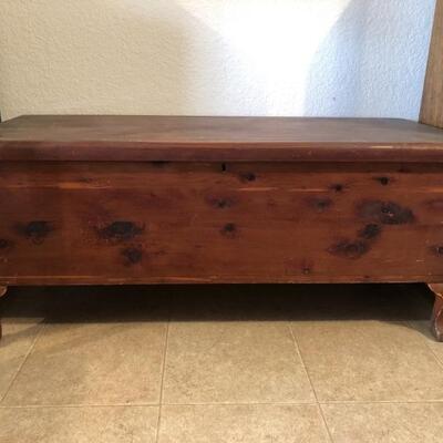 Vintage Cedar Hope Chest with Tray Insert