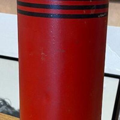 https://www.ebay.com/itm/125050681827	BM7049 The American Thermos Bottle Co Icy-Hot Vacuum Bottle		BIN	 $20.00 
