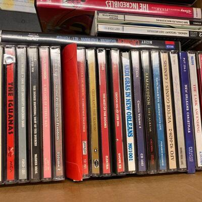 https://www.ebay.com/itm/115159682824	HS7214 Home School Box Lot - Music CDs...- Local Pickup		BIN	 $19.99 
