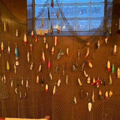 Great selection of old Lures 