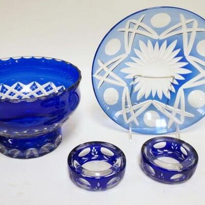 1076	4 PIECES BLUE CUT TO CLEAR, DEEP BOWL IS 7 7/8 DIAMETER X 5 3/8 IN HIGH, LOW BOWL IS 9 3/4 IN & 2 ASH TRAYS
