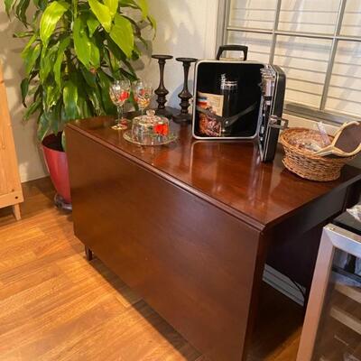 Mahogany Gate leg dropleaf