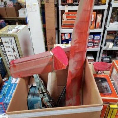 #1434 â€¢ 4 Model Planes