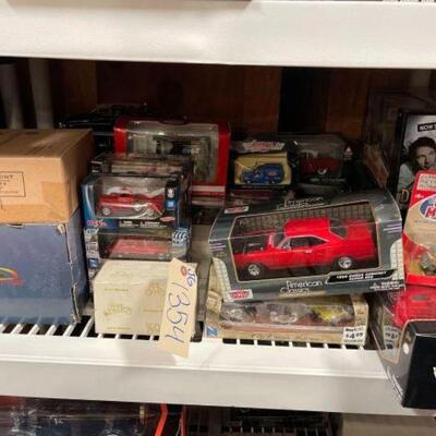 #1354 â€¢ Model Cars  Includes American Classics, Motor Max, Mini Metals, Days Gone Vanguards, And More