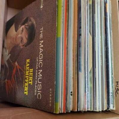 #4590 â€¢ Vintage Records Includes Ray Conniff, Shirley Bassey, Barbra Streisand, Nat King Cole, Frank Sinatra, Mario Lanza, And More.
