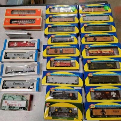 #1244 â€¢ 24 HO Scale Railcars Brands include Athearn, Lionel, Bachman