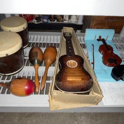 #1114 â€¢ Bongos, Maracas, Regency Guitar & Electric Violin