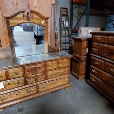 #2100 â€¢ Bedroom Furniture Set
Includes Long Dresser 66"x18.5"x32" Tall Dresser 40"x19"x52" Headboard And...