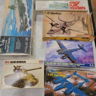 #1220 â€¢ 7 Model Planes, Tank and Ship
