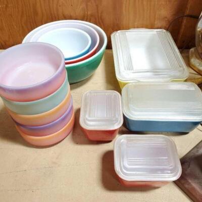 #1034 â€¢ Pyrex Glassware
