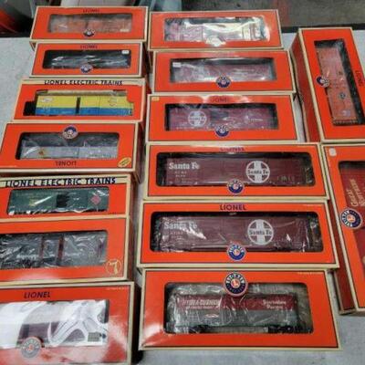 #1320 â€¢ 15 Lionel O-Scale Railcars