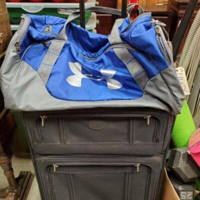 #4610 â€¢ 2 Suitcases And 2 Duffle Bags
