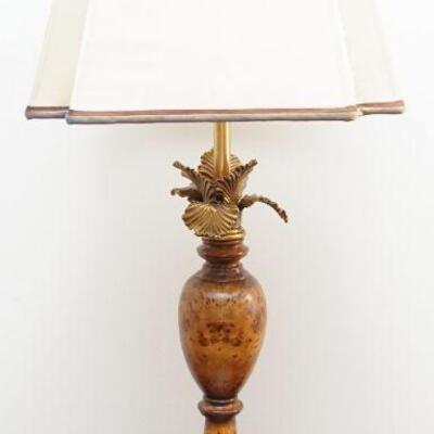 CLASSIC BURL PAINTED ACANTHUS LEAF LAMP