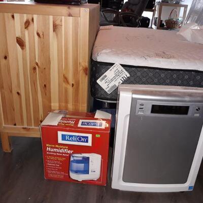 humidifier and air cleaner/odor remover