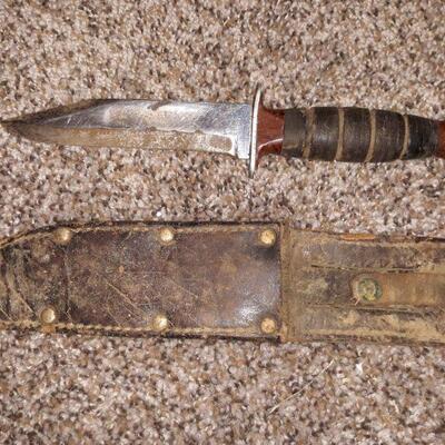 Hunting knife