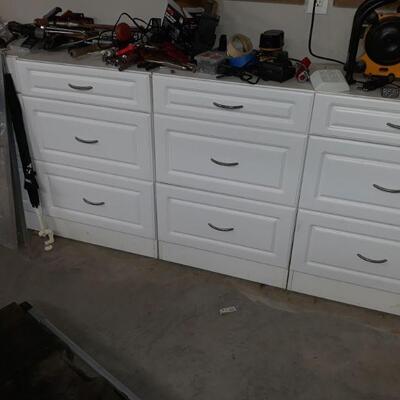 Set of 4 drawer cabinets