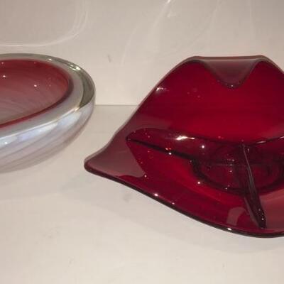 Art glass and serving dish