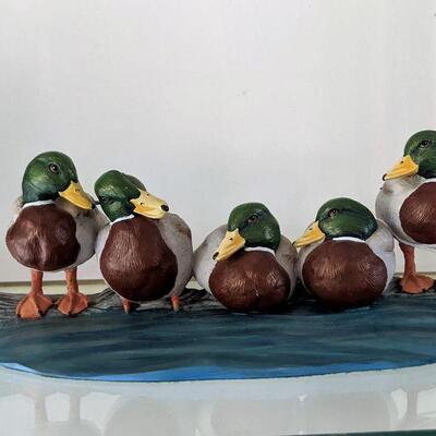 Decorative baby ducks